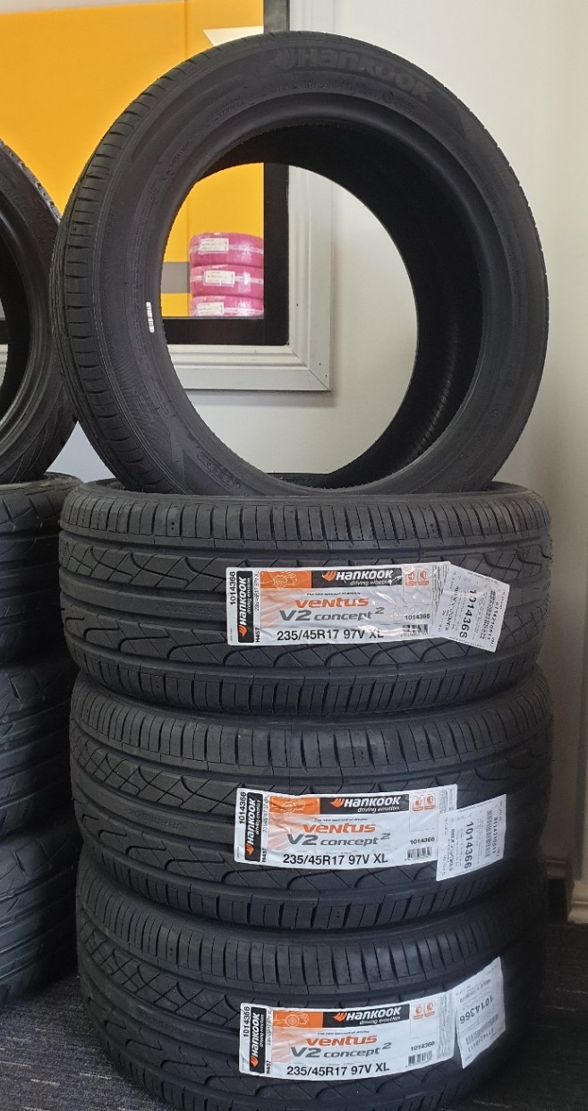 Hankook Tyre  235/45R17 97V