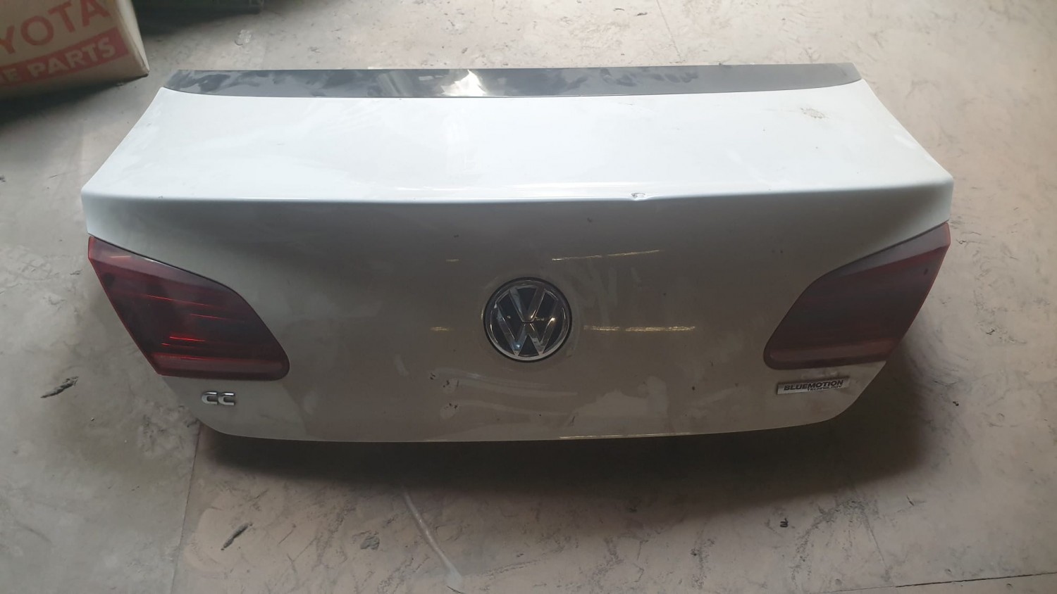 BOOTLID TAILGATE VW PASSAT CC